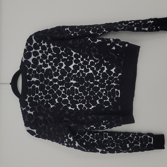 Philosophy Republic Cropped Sweater - Picture 3 of 13